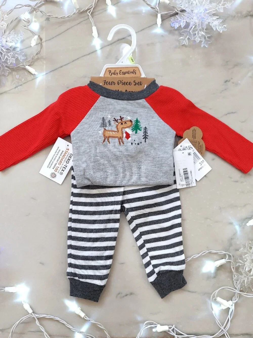 CUTE! New 4pc Reindeer & Stripes Christmas Holiday Outfit Baby Essentials NWT
